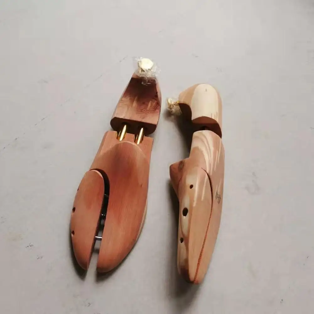 삼나무 신발 버팀대 단단한 나무 조절 가능한 가죽 신발 - Shoe Tree Cedar 리뷰 및 가격