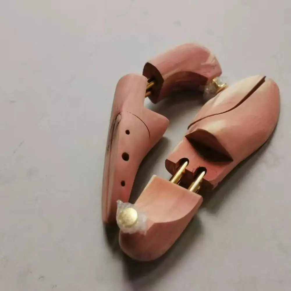 삼나무 신발 버팀대 단단한 나무 조절 가능한 가죽 신발 - Shoe Tree Cedar 리뷰 및 가격